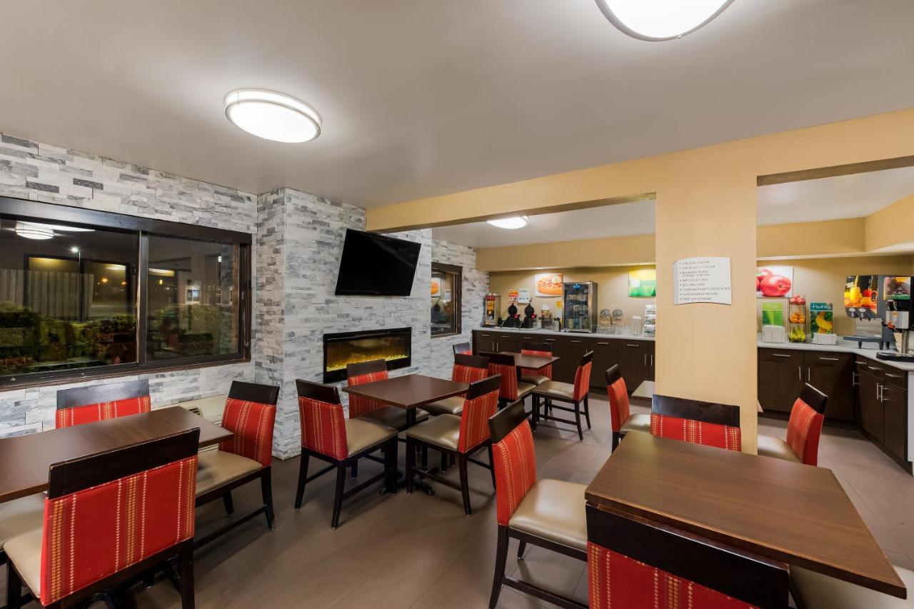 מריסוויל Quality Inn מראה חיצוני תמונה