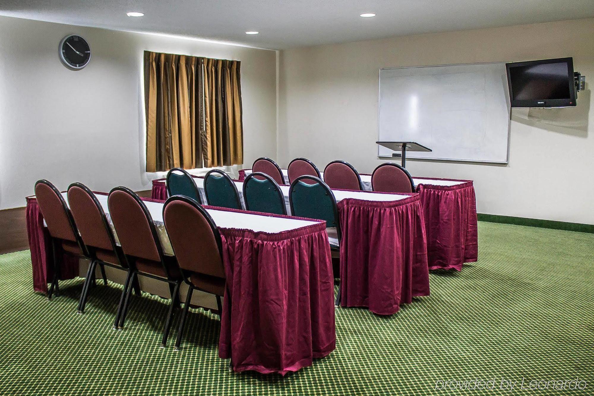 מריסוויל Quality Inn מראה חיצוני תמונה