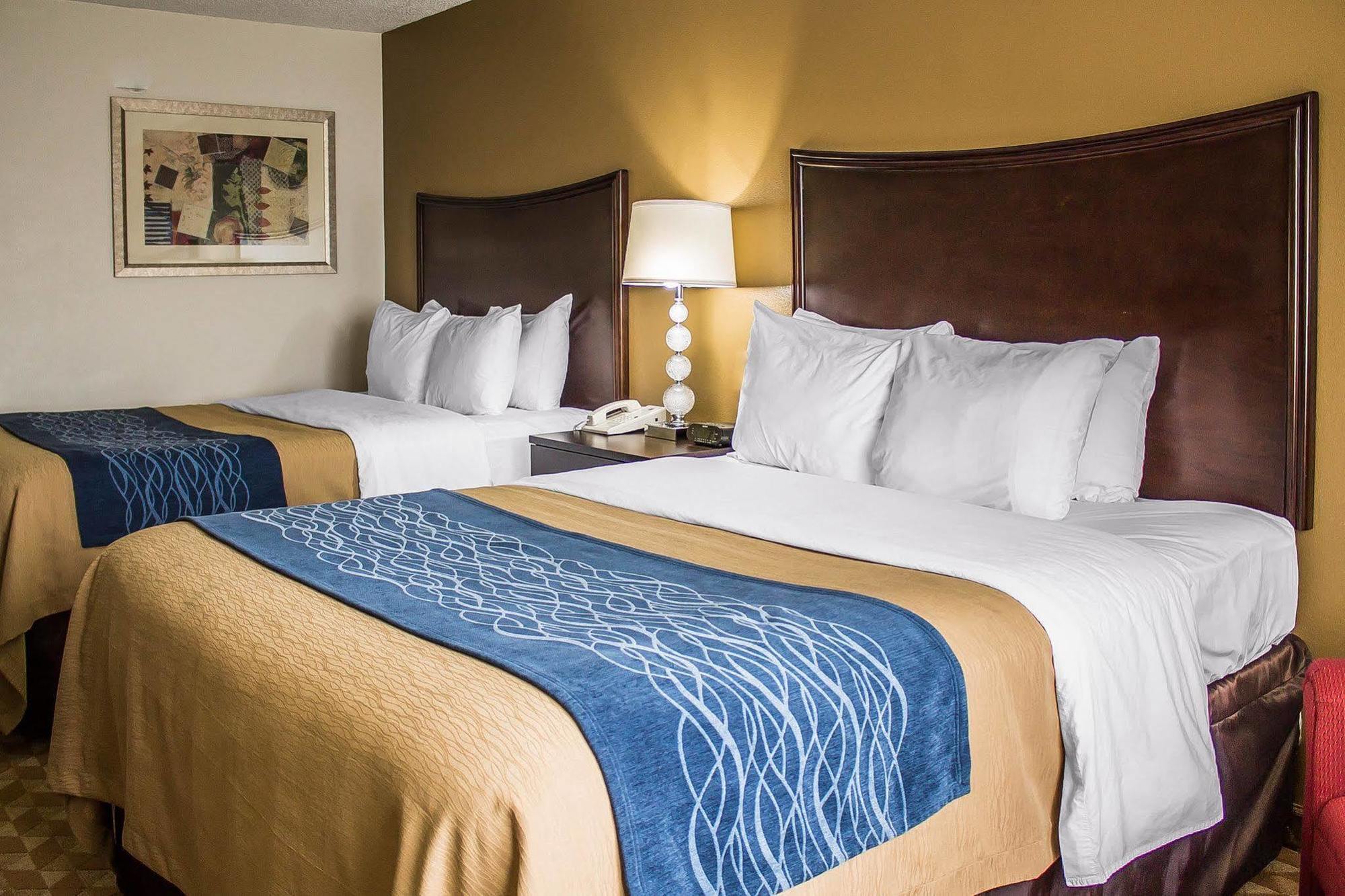 מריסוויל Quality Inn מראה חיצוני תמונה